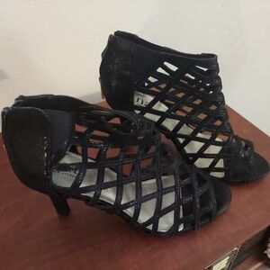a.n.a A New Approach Black Lattice Booties 3.5" High Heel Shoes 9 W